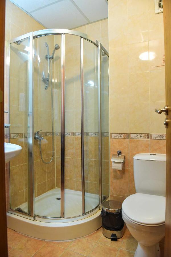 Стаи За Гости - Семейна Къща За Гости Ивел Bansko Ngoại thất bức ảnh