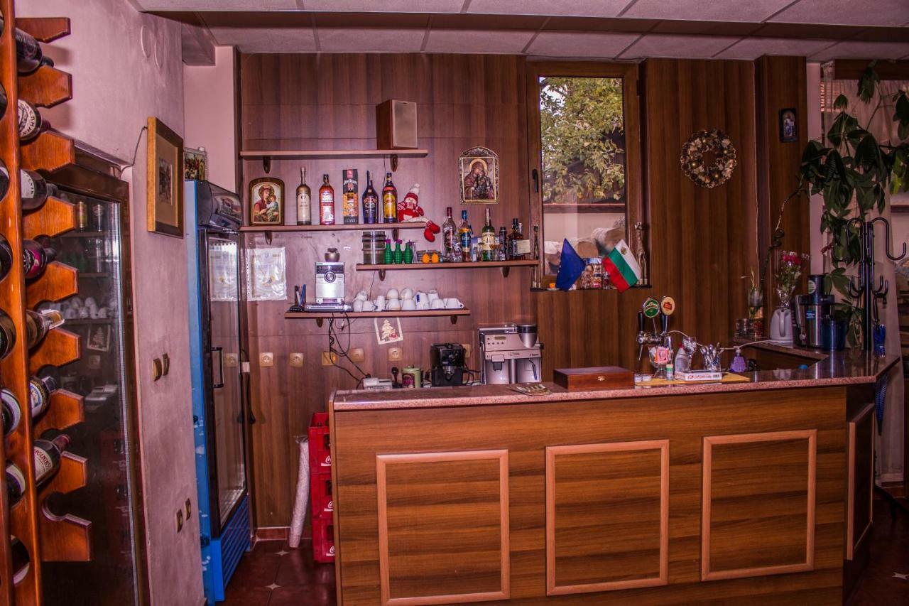 Стаи За Гости - Семейна Къща За Гости Ивел Bansko Ngoại thất bức ảnh