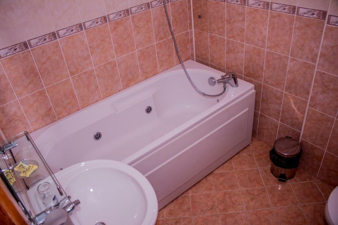 Стаи За Гости - Семейна Къща За Гости Ивел Bansko Ngoại thất bức ảnh
